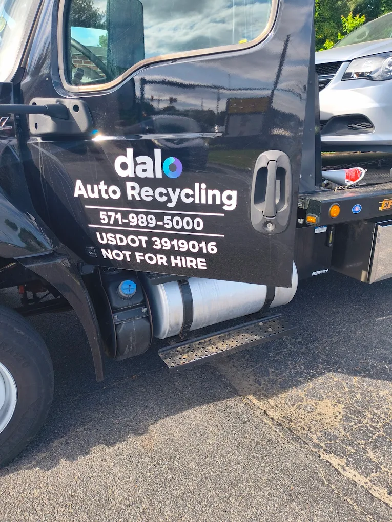 Dalo Auto Recycling flatbed tow truck used for junk car pickups in Stafford, VA