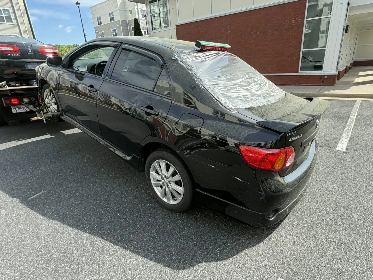 Apartment and condo vehicle pickup in Oakton, VA by Dalo Auto Recycling